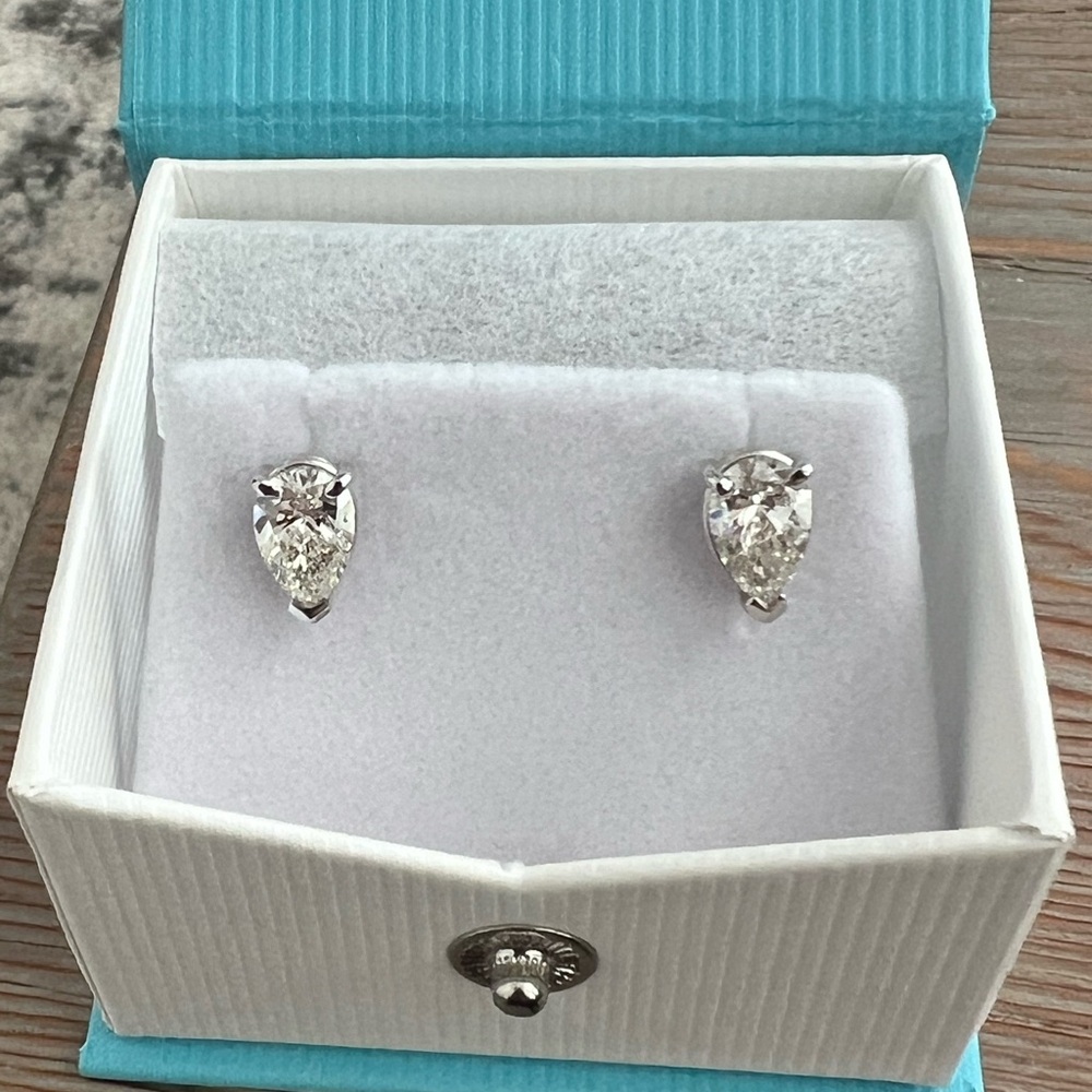 Beautiful Teardrop 2.0 Carat Diamond Earrings